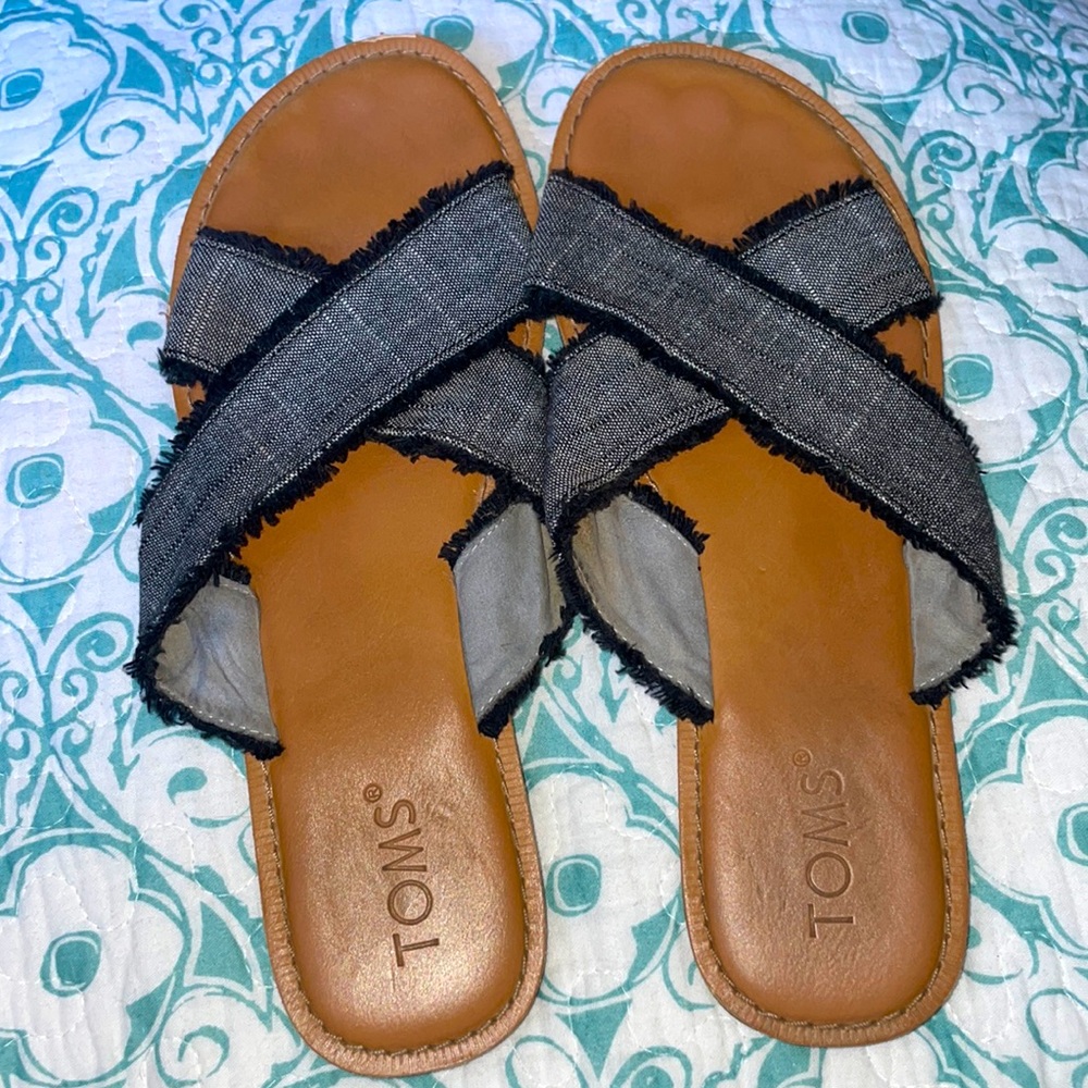 Toms Viv slide sandal